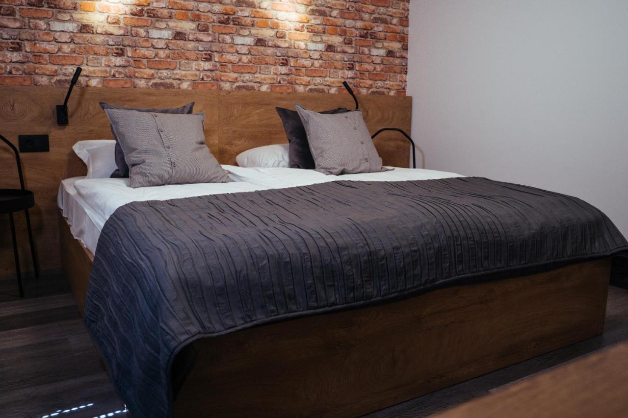 Buzinel Estate Guest house 3*